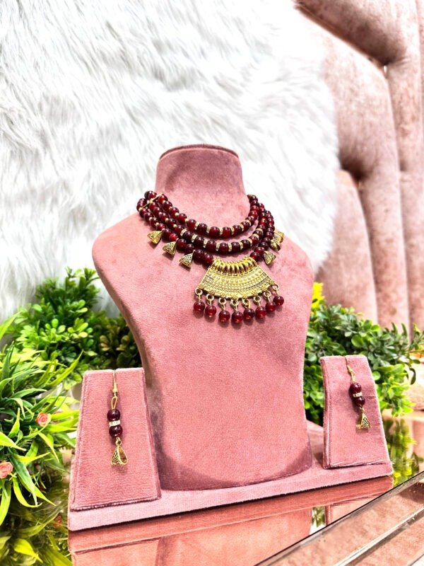 Maroon Necklace With Earrings - Image 2